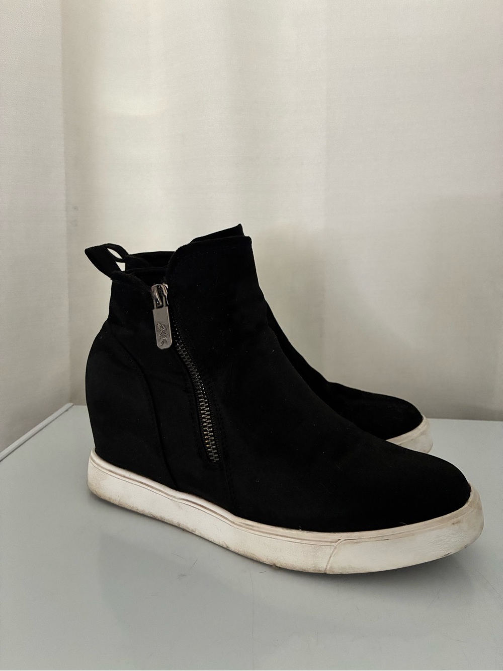 Anne Klein AK Sport AKCARSEN Women's High Top Suede Sneaker Black Wedge